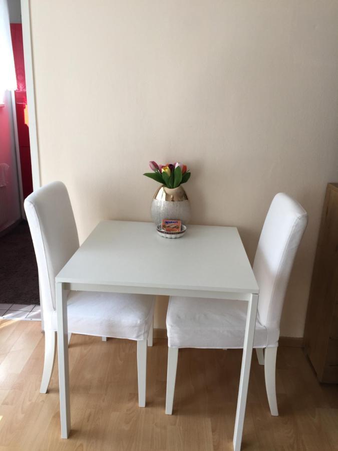 No Smoking, Cozy Apartment In Top Location 15 Min To Center Вена Экстерьер фото
